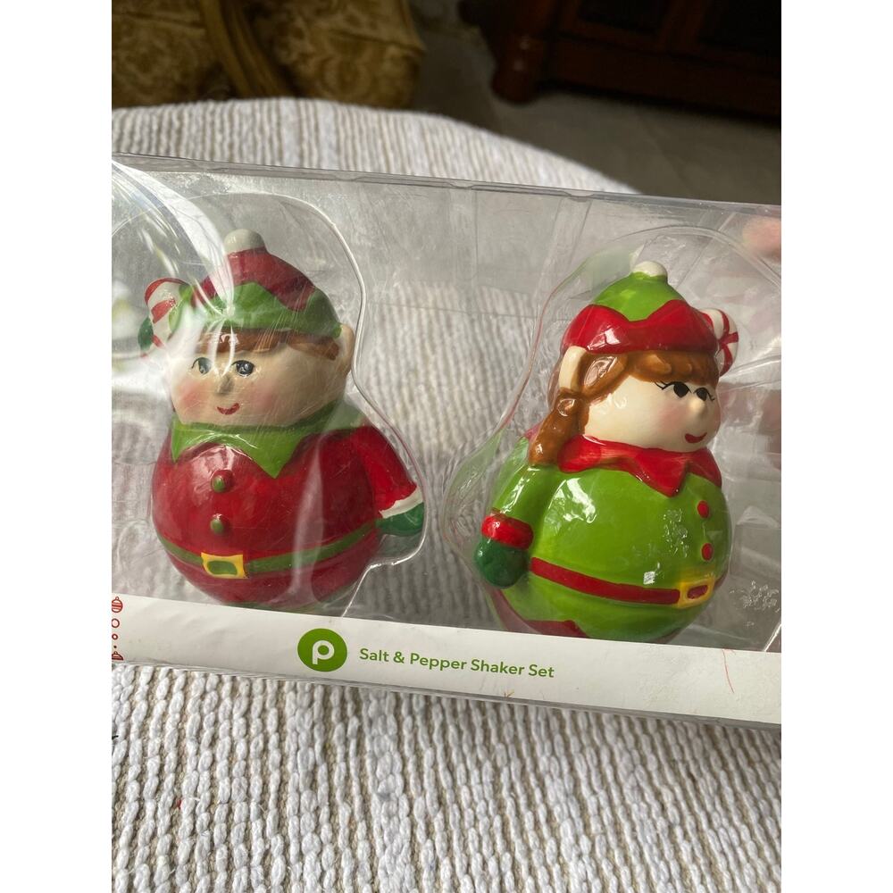 set of Publix Holiday Christmas Elf salt and pepper shakers new